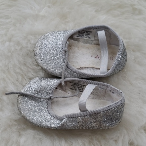 Baby bloch silver glitter size 19 - Picture 3 of 3